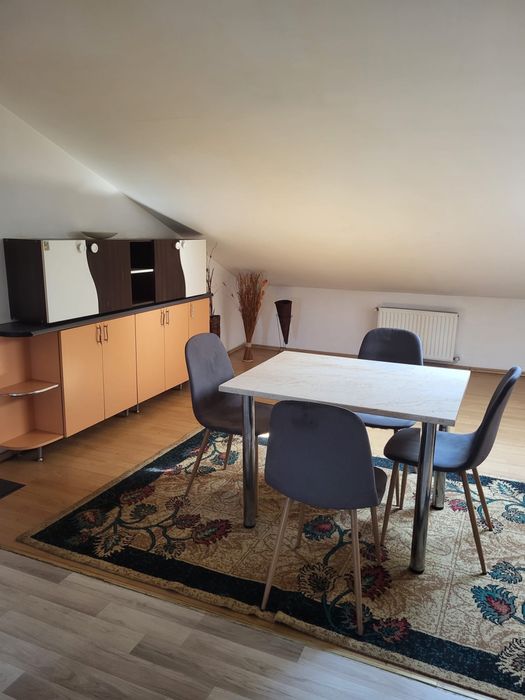 Garsonieră în vilă modernă,intrare separată