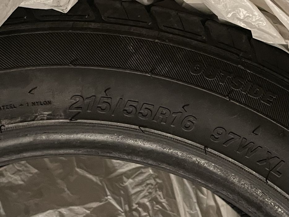Продам резину комплект 215/55/16