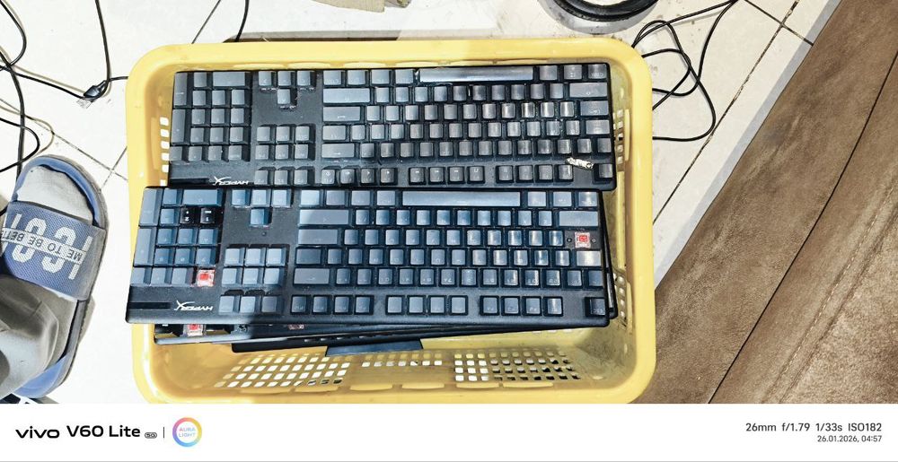 Продам наушники и клавиатуры hyperx