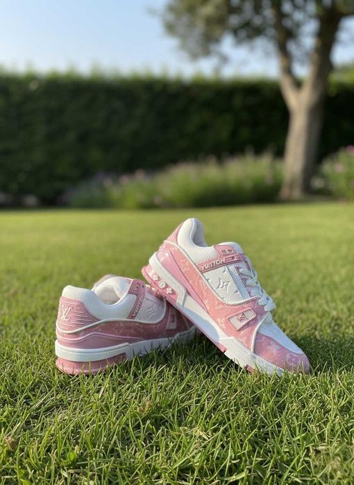 Adidasi LV Trainers Roz - Louis Vuitton Trainers PREMIUM