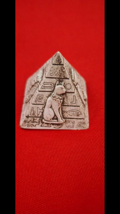 Египетска пирамида