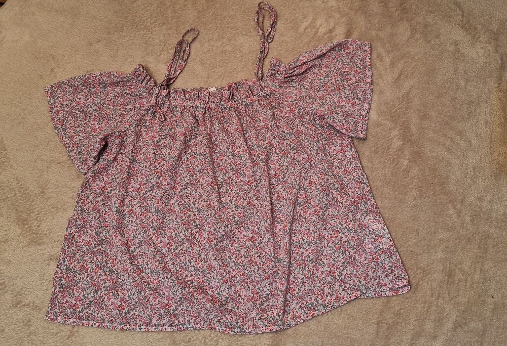 Bluza de vara vaporoasa măsura 34