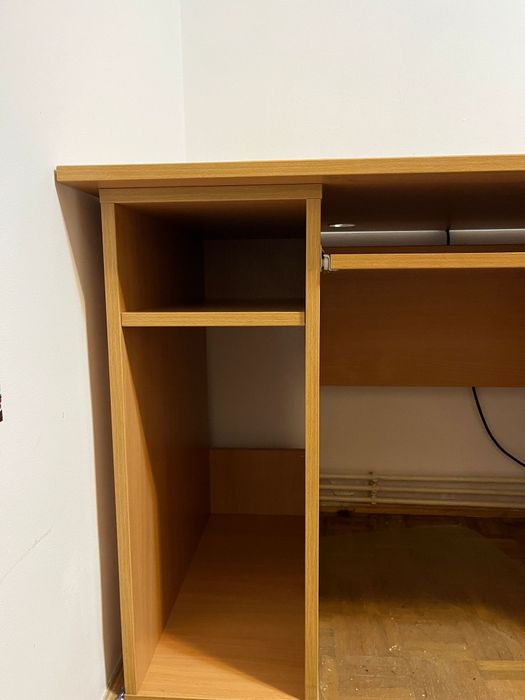 Masa de birou din lemn masiv