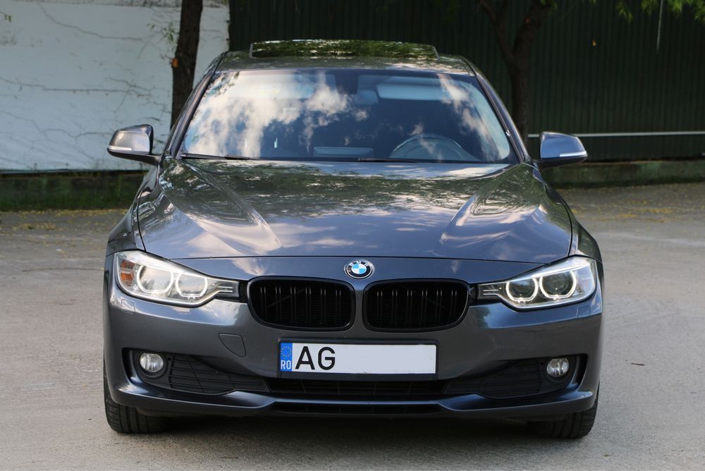 Bmw F30 320D/184cp/automata/unic proprieter/ navi mare