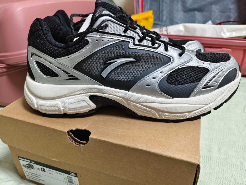 мужские кроссовки Anta