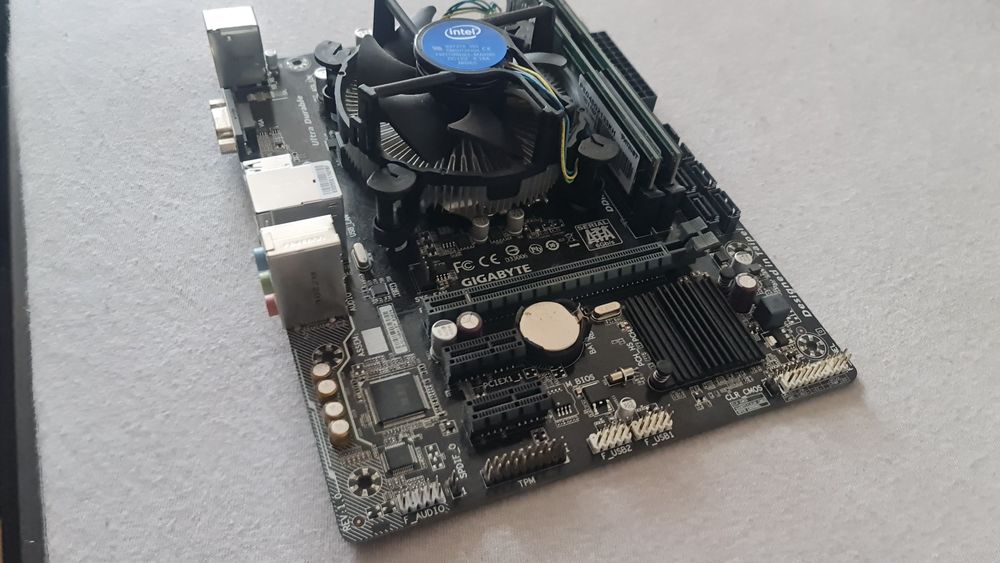 Vand pc + kit ddr3 pc CADOU