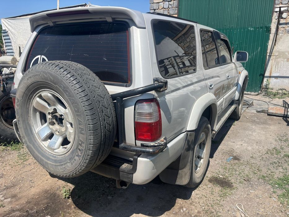 Toyota hilux surf 1996 года
