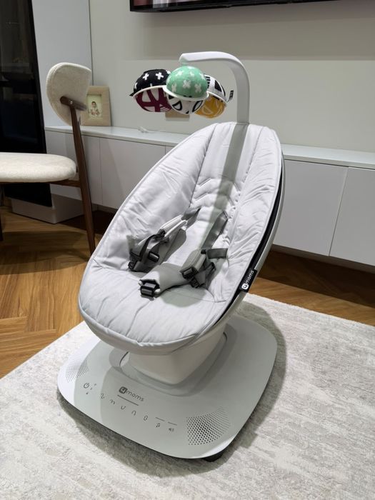 Шезлонг mamaroo 5 с блютузом