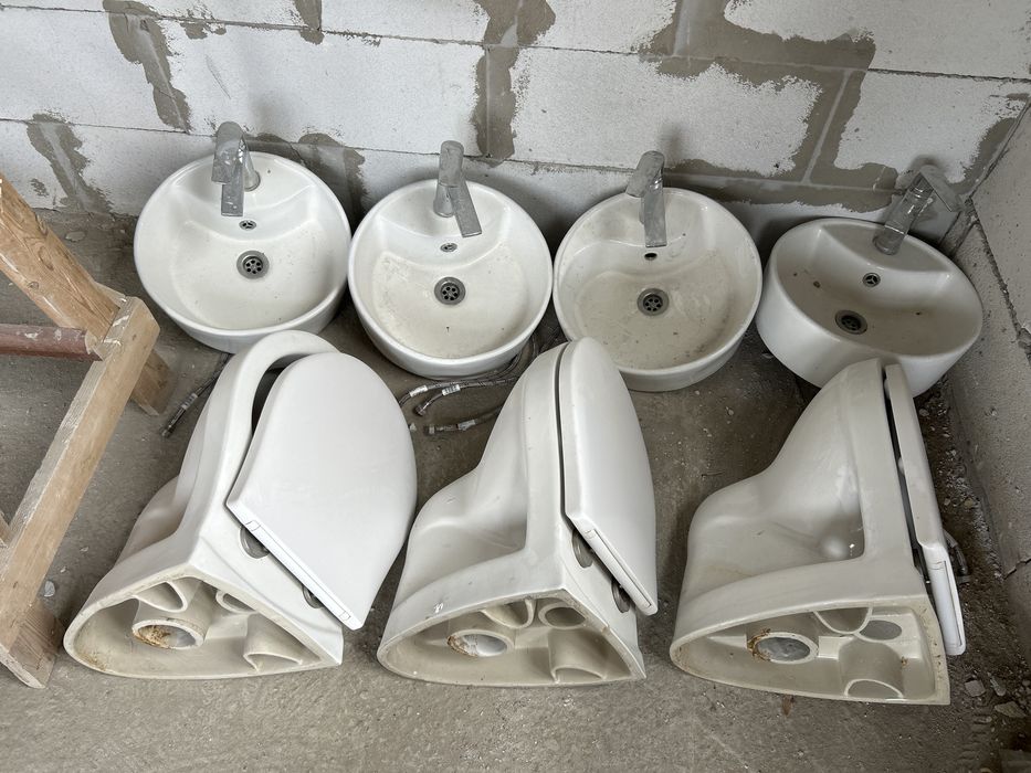 Раковины, унитаз для инстоляций