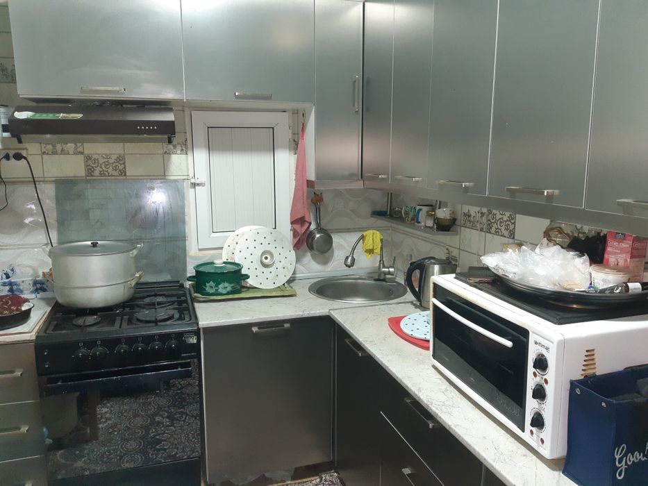 Квартира сотилади