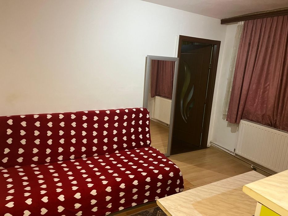 Apartament 2 camere de închiriat – parter – mobilat și utilat