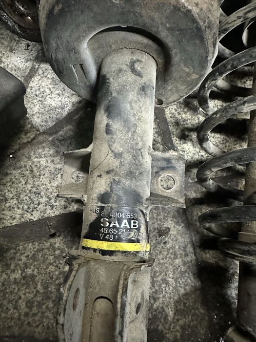 Стоики saab , рабочие и дросель германия