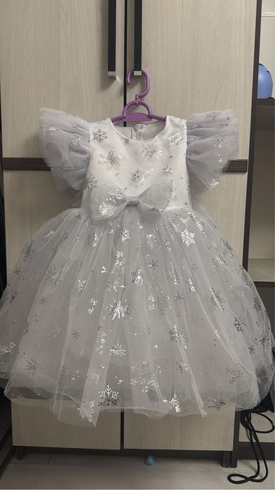 Нарядное платье на утренник