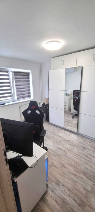 Apartament 3 camere, renovat, proprietar, Ploiesti, Bulevardul Republicii