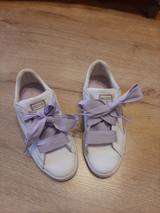 Pantofi sport Puma,culoare albă pt sport sau casual.
