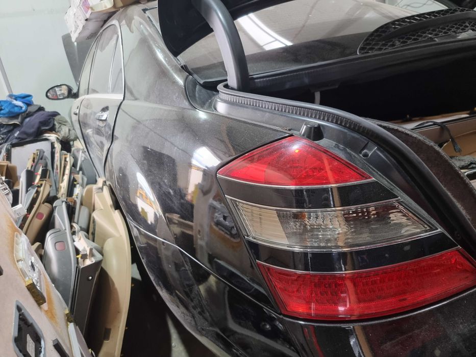 aripa spate stanga dreapta caroserie stalp Mercedes S class W221 S320