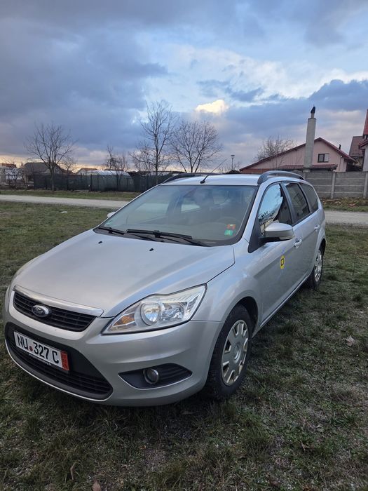 Ford focus facelift 1.6 tdci an 2011 numere valabile