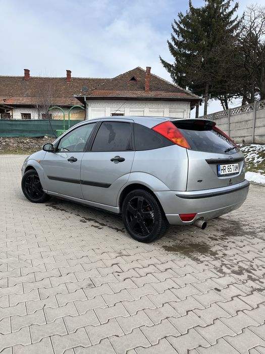 FORD Focus 2003 — imagine 5