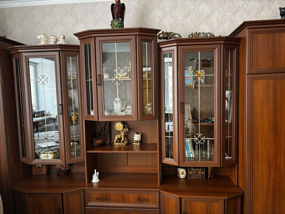 Продам стенку горку