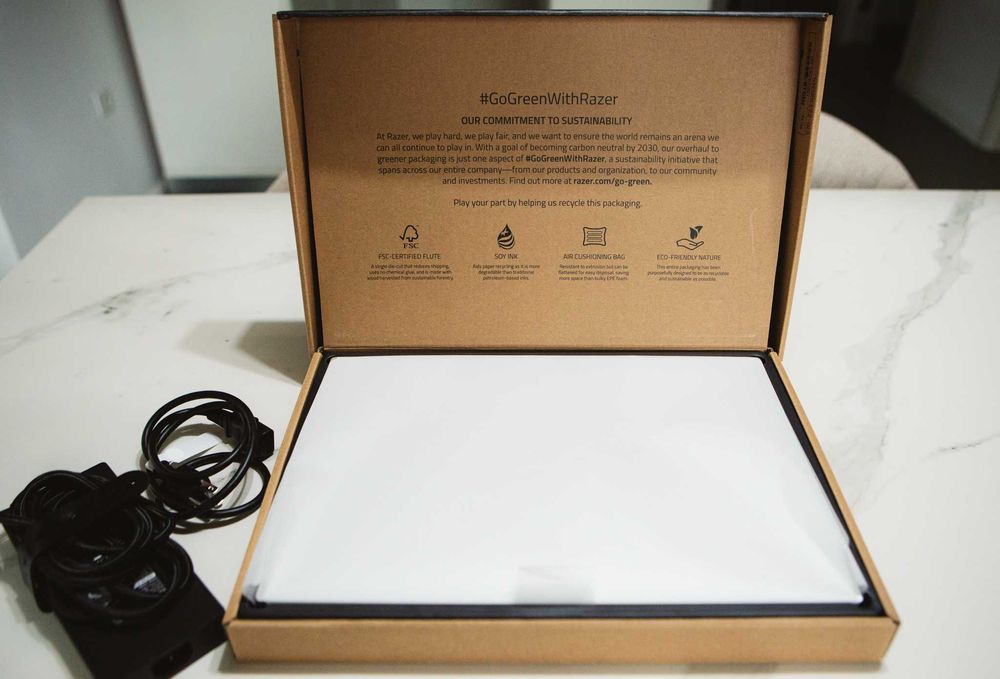 Laptop Gaming Razer RTX 4080