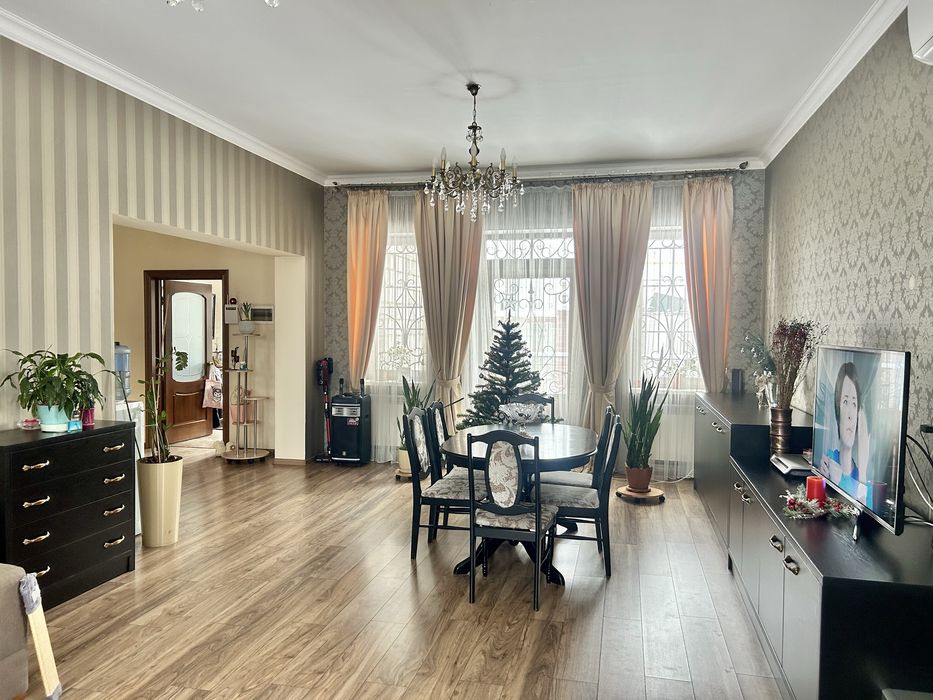 Комплект мебели в гостиную