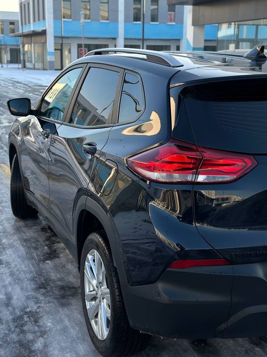 TRACKER 2 Avtomat Full 2022Yil Avto Kredit BANK orqali Oz nomingizga