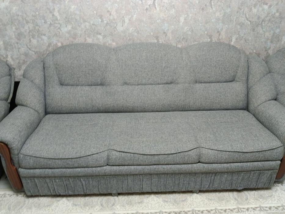 Продам выдвижной диван