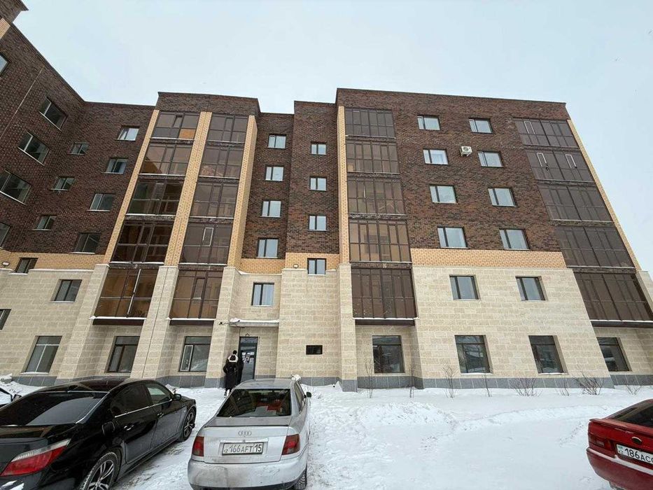 Продается 1 комн квартира Габдуллина,27