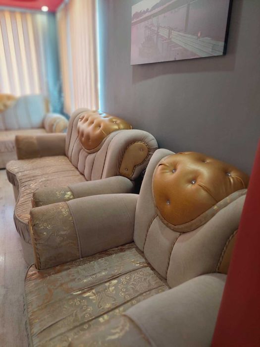 Дивани 2-ра употреба