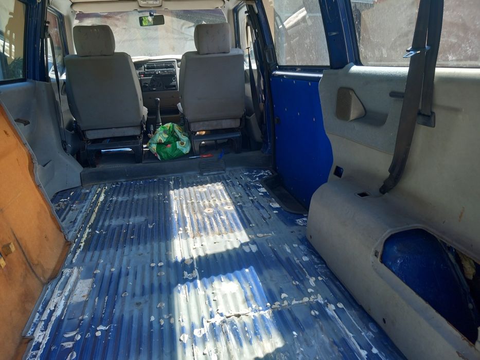 VOLKSWAGEN Transporter 1998 — imagine 5