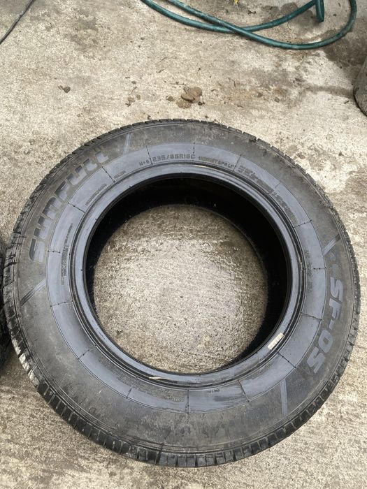 Anvelopa/Cauciuc 235/65 R16C