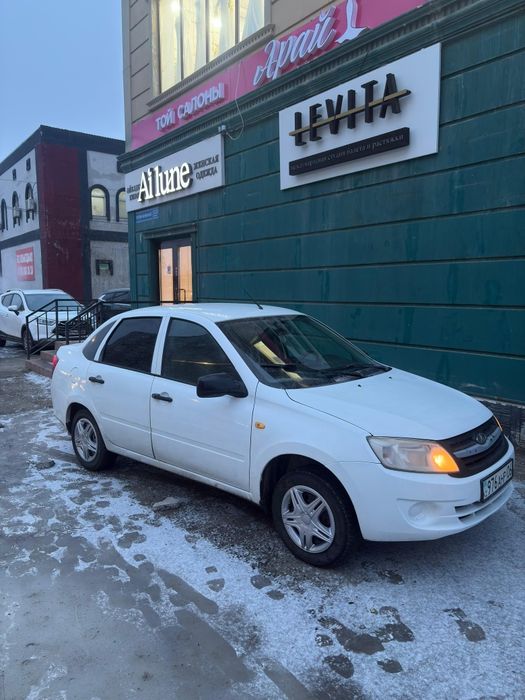 Аренда авто Лада Гранта