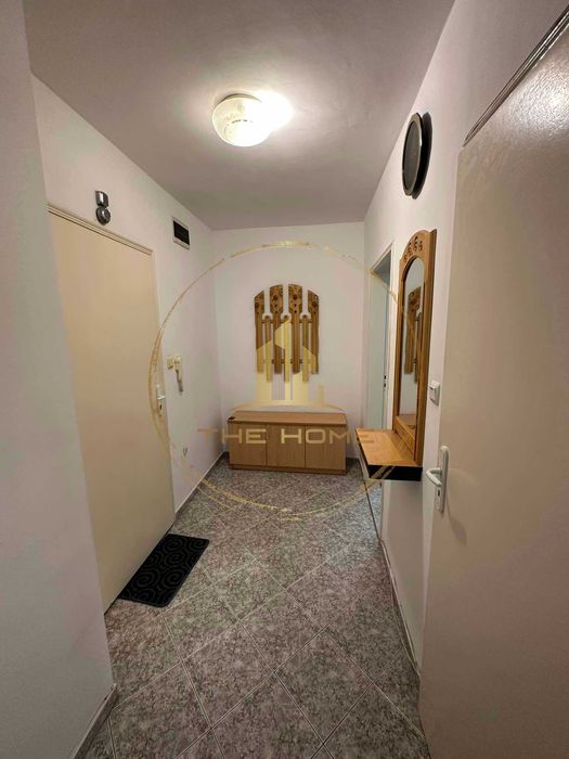 Дава се под наем Двустаен апартамент в Варна, Център - 70 кв.м за 375 € - Снимка #4