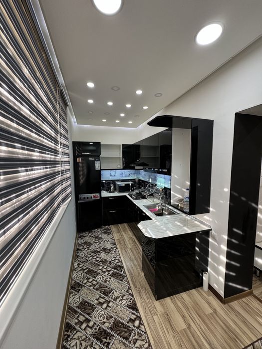 Сдаётся 2 х комнатная квартира на Ц 4 со всеми удопствами .