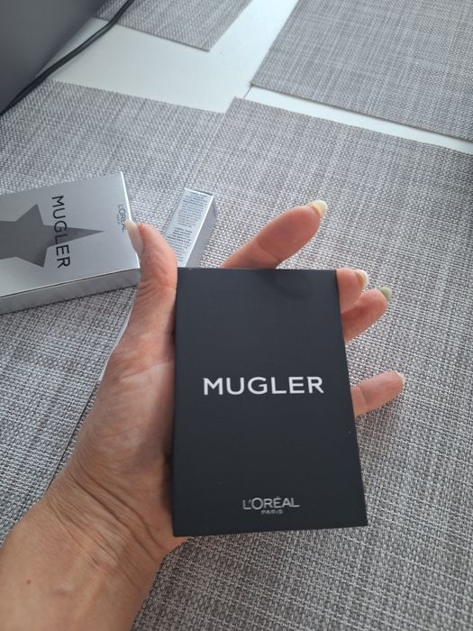 Peleta fard Mugler