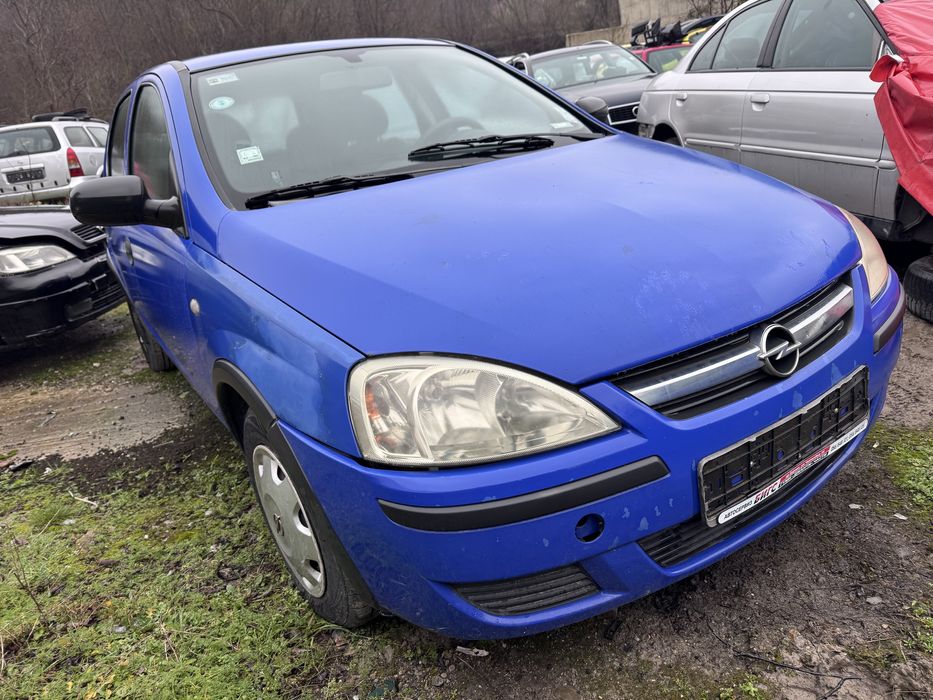 Opel Corsa C 1.0 12v 60hp 2004г На Части