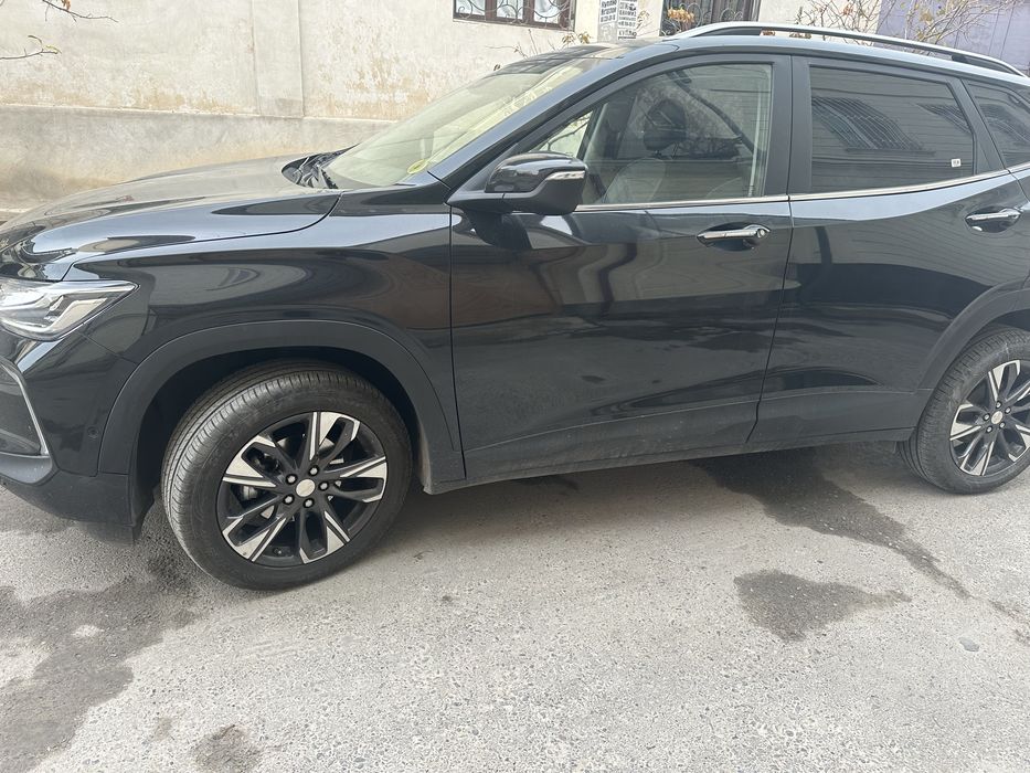 Продается Tracker 2 Premier Turbo