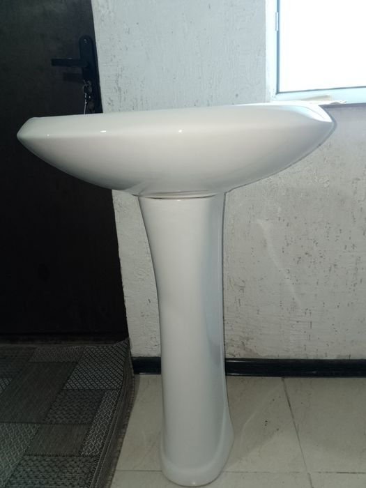 Продам унитаз и раковина