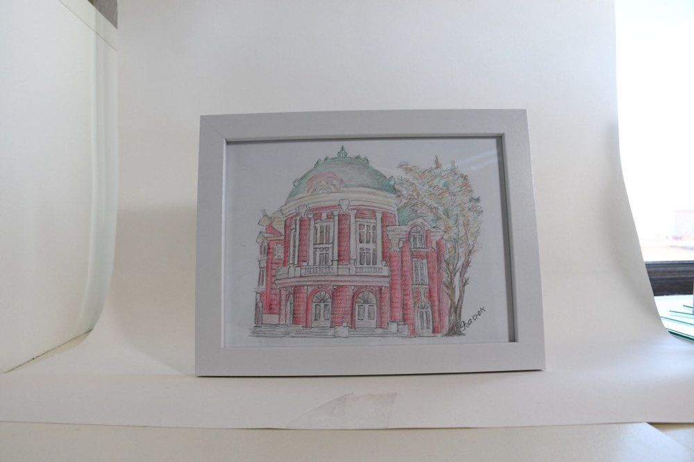 Ръчно рисувана картина на Варненски градски драматичен театър