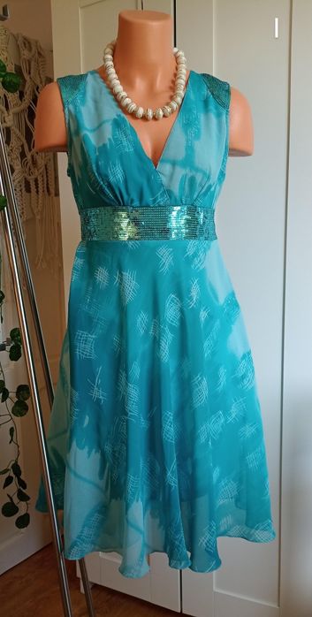 Rochie potrivită mărimilor 36-38 - Bonprix - reduceri la loturi!