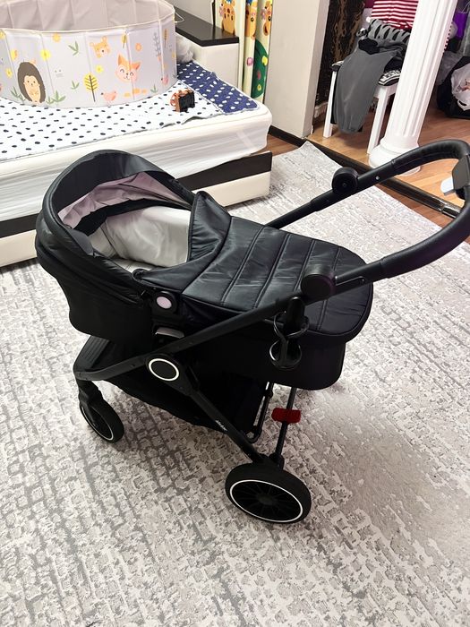 Продам коляску 2в1