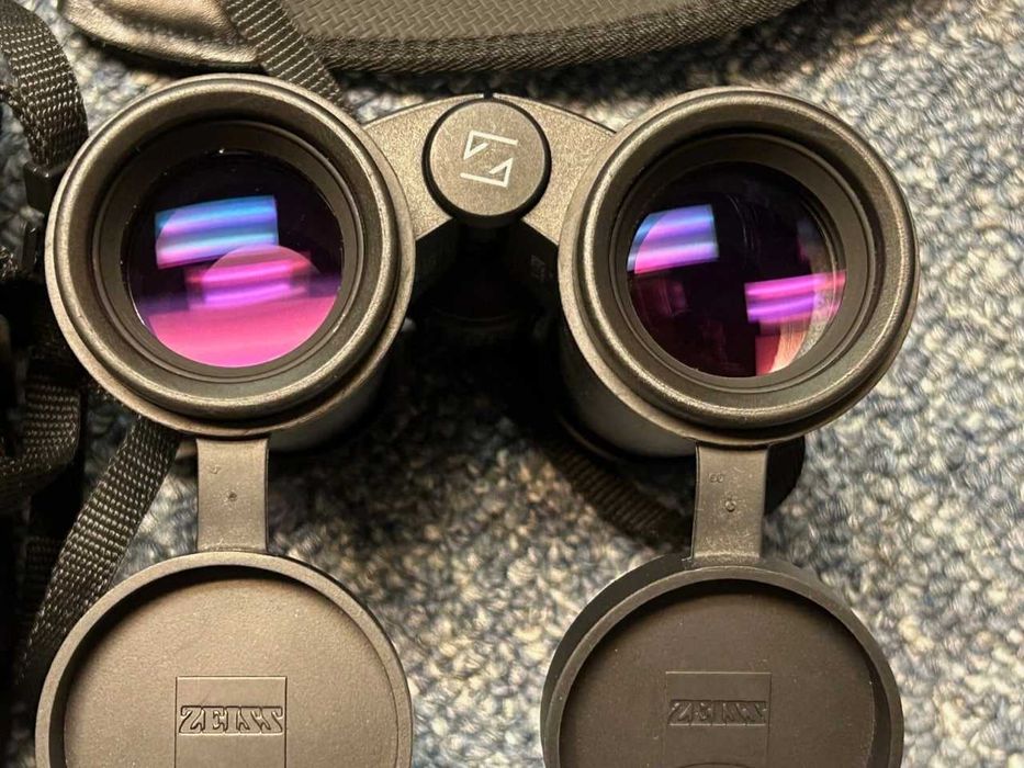 Бинокъл ZEISS Victory FL 8x32 T*