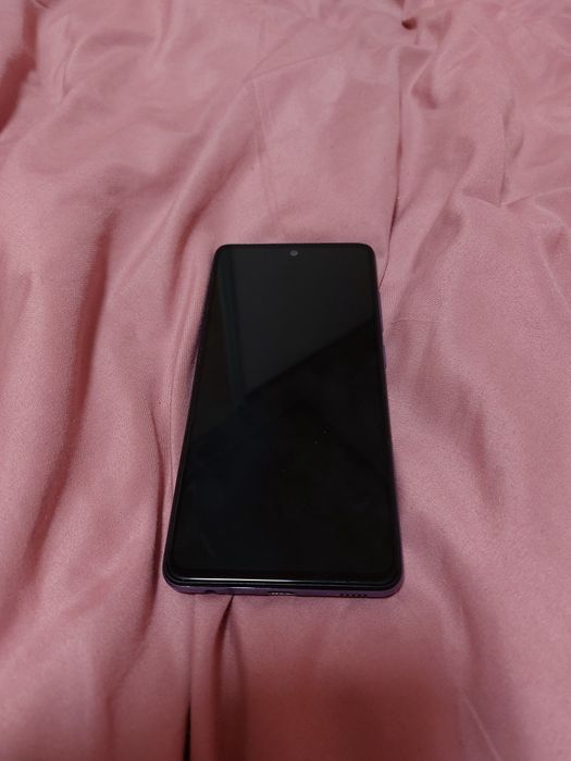 Samsung galaxy a52s 5g лилав