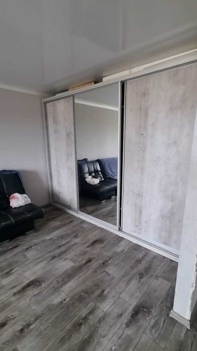 Продам 1ком квартиру по Шипина