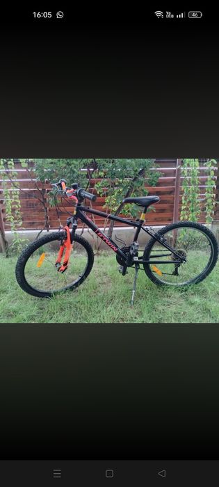 Vând bicicletă pentru copii.