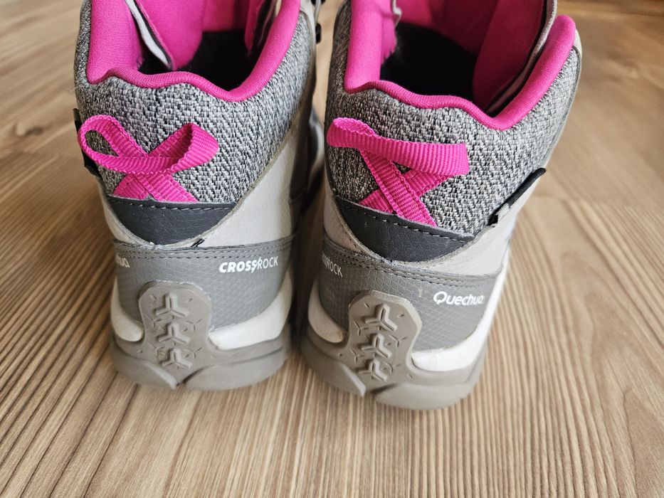 Детски туристически обувки- размер 36.