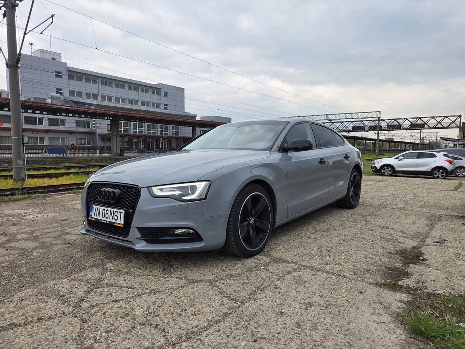 Vand Audi A 5 . 2015 euro 6