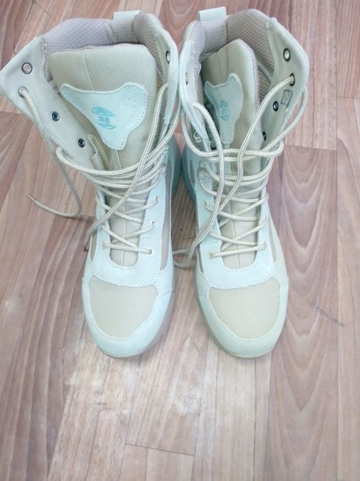 Продам военные летние берцы