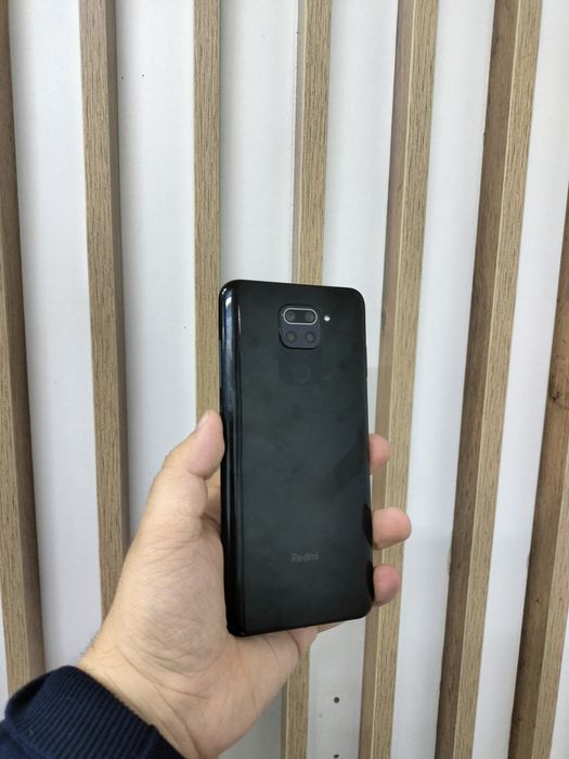 Продам Redmi note 9 64gb