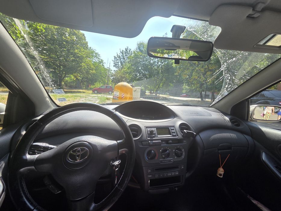 Toyota Yaris 2005